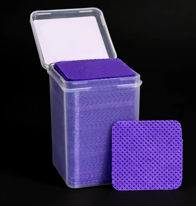 200 pcs Purple Non-Woven Lint-Free Nail Wipes in Plastic Dispenser Box